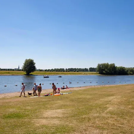 Holiday Droompark Marina Strandbad.8 * Olburgen